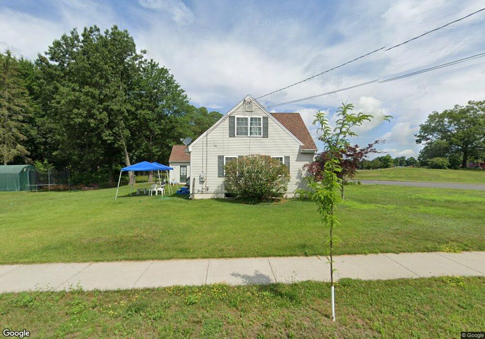 34 Griswold St, Turners Falls, MA 01376 - photo 1