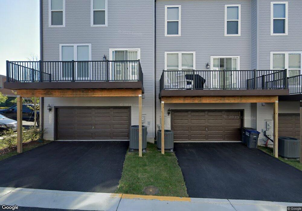 2473 Liberty Loop, Herndon, VA 20171 - photo 1