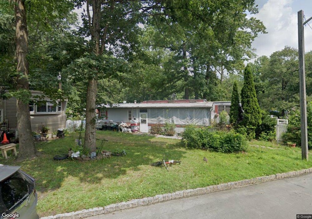 2 Robin Rd, Monmouth Junction, NJ 08852 - photo 1