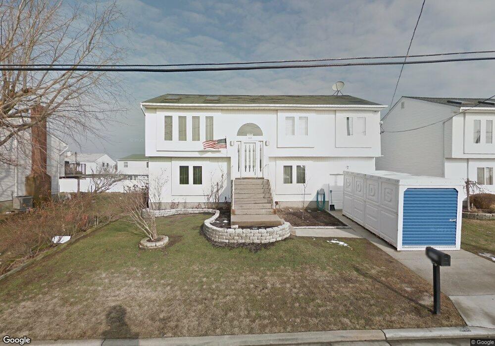 3659 Marinor St, Seaford, NY 11783 - photo 1