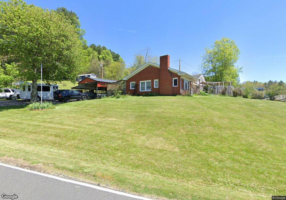 282 Mountain View Rd, Burnsville, NC 28714 - photo 1