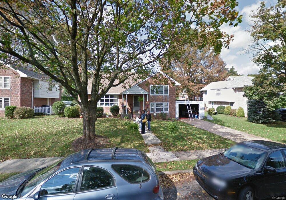 827 Lehigh St, Reading, PA 19601 - photo 1