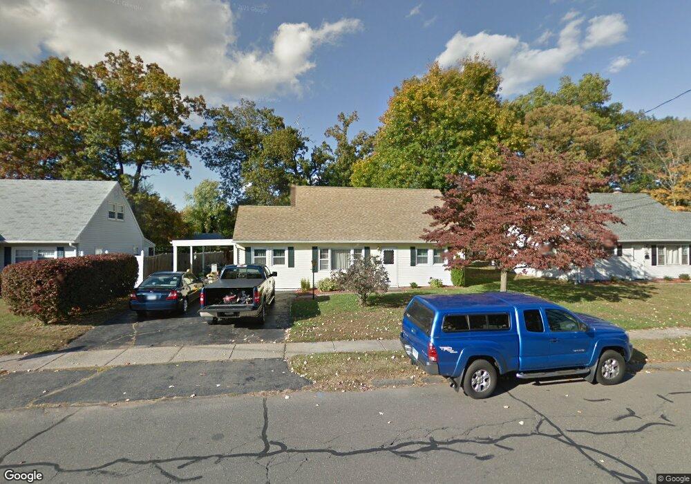 114 Burke St, East Hartford, CT 06118 - photo 1