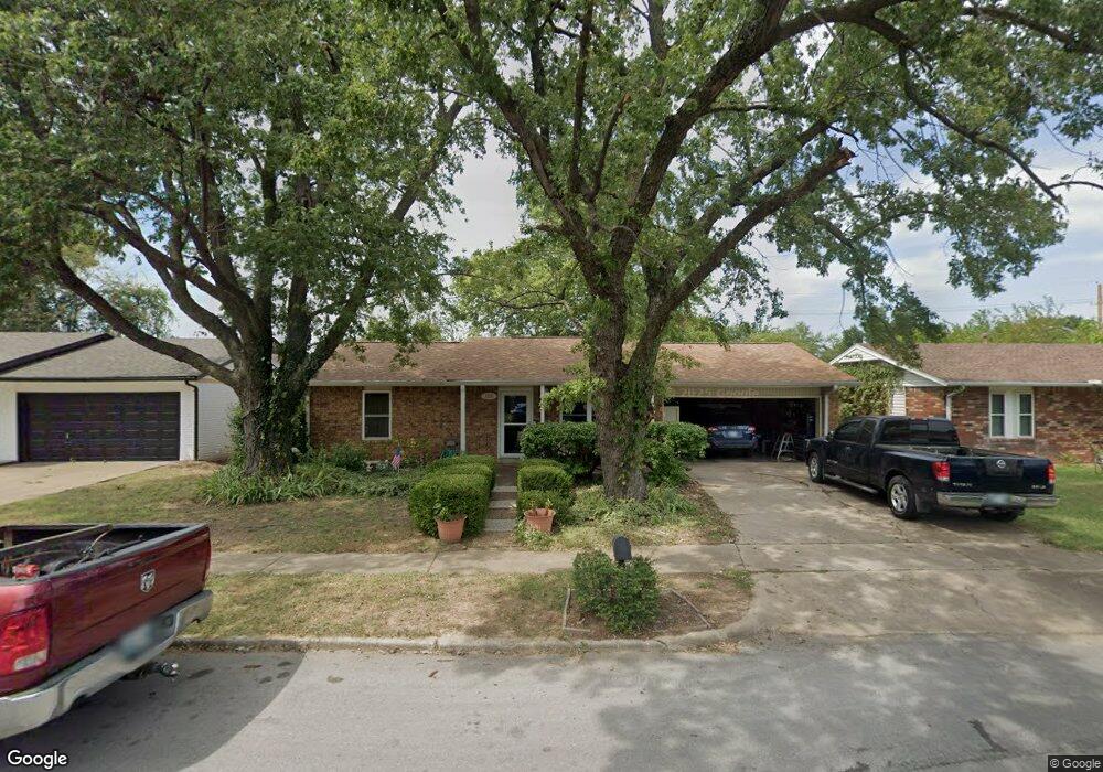 4328 S Elm Ave, Broken Arrow, OK 74011 - photo 1