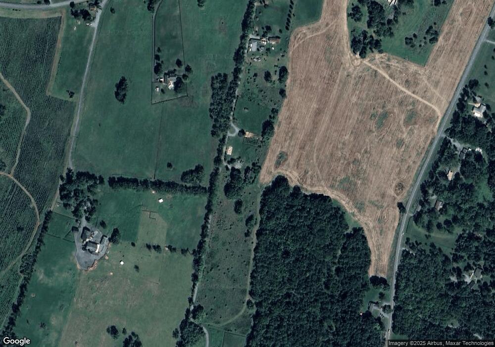 239 Fairview Ln, Berryville, VA 22611 - photo 1