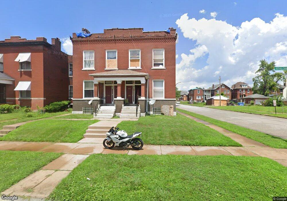 4457 Athlone Ave, Saint Louis, MO 63115 - photo 1