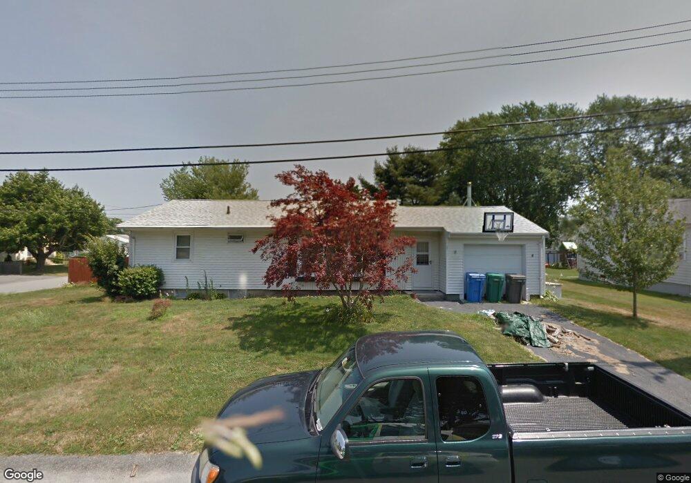 27 Marshall Ln, Middletown, RI 02842 - photo 1