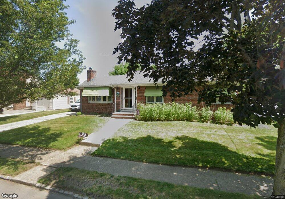 11 Bryant Rd, Cranston, RI 02910 - photo 1