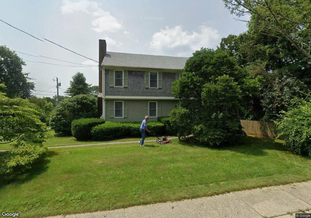 700 Elm St, South Dartmouth, MA 02748 - photo 1