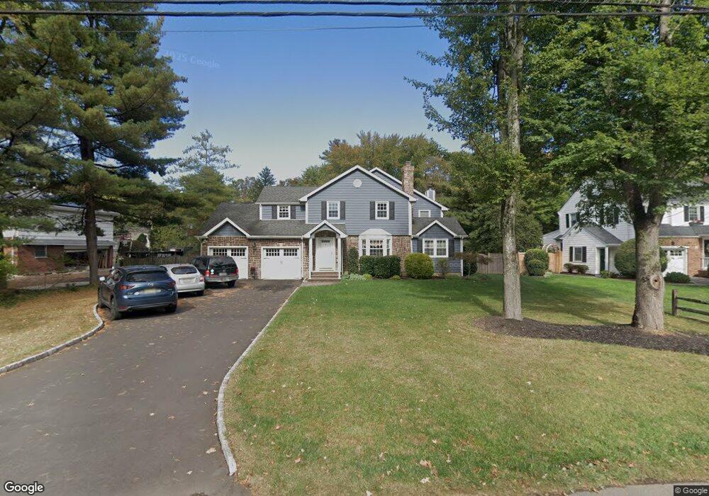 1235 Sunnyfield Ln, Scotch Plains, NJ 07076 - photo 1