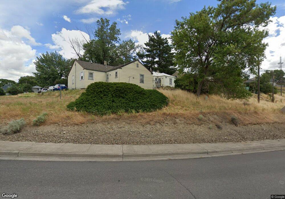 620 SE 6th St, Pendleton, OR 97801 - photo 1