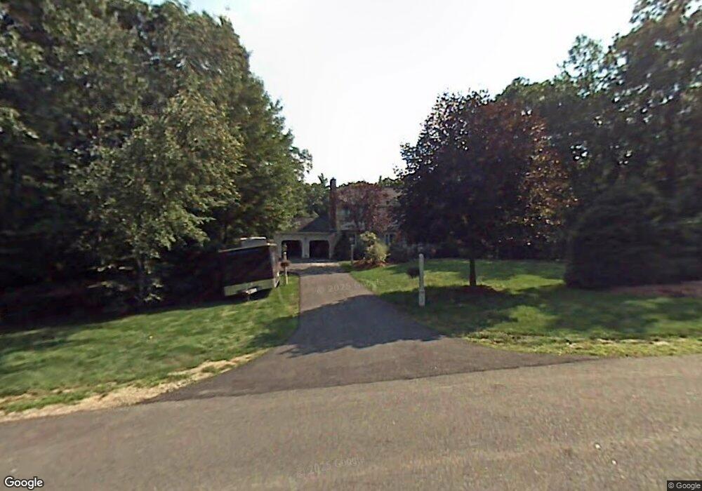 16 Sutton Place, Londonderry, NH 03053 - photo 1