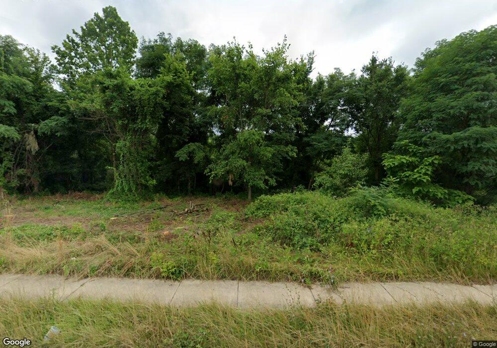 202 Karen Blvd, Capitol Heights, MD 20743 - photo 1