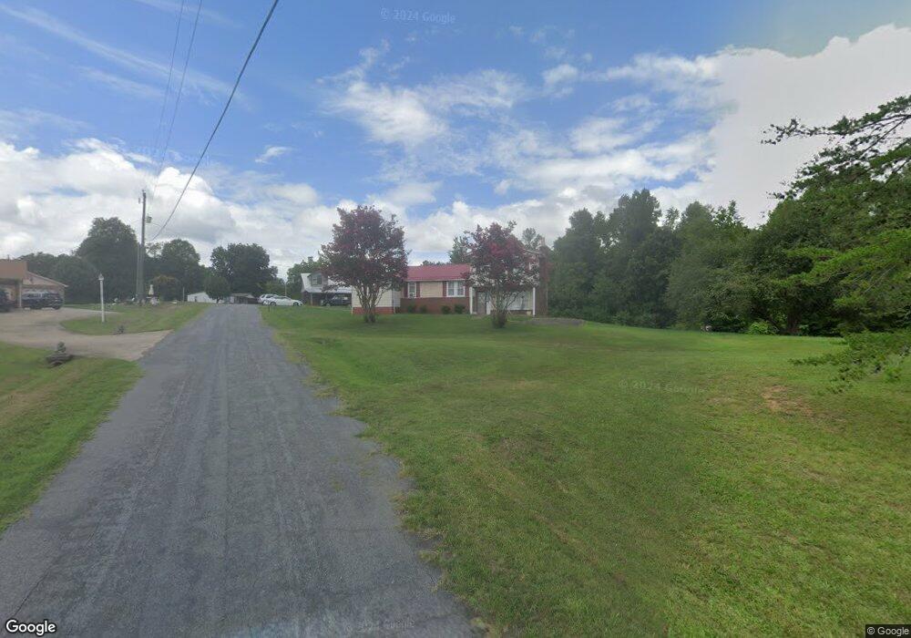 40 Daisy Ln, Martinsville, VA 24112 - photo 1