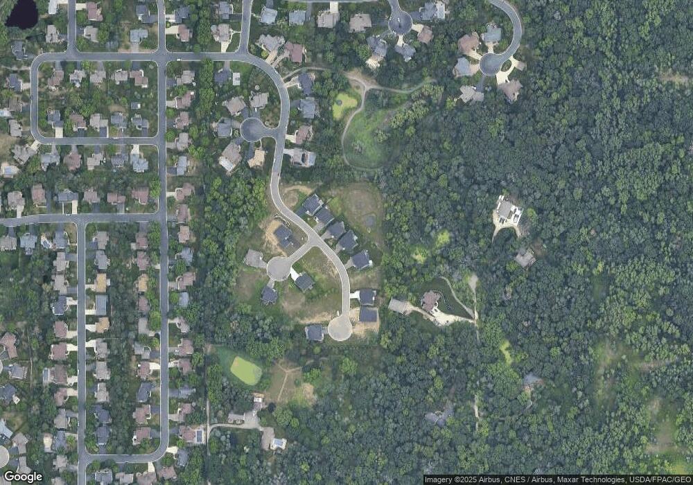 11748 Azure Ln, Inver Grove Heights, MN 55077 - photo 1