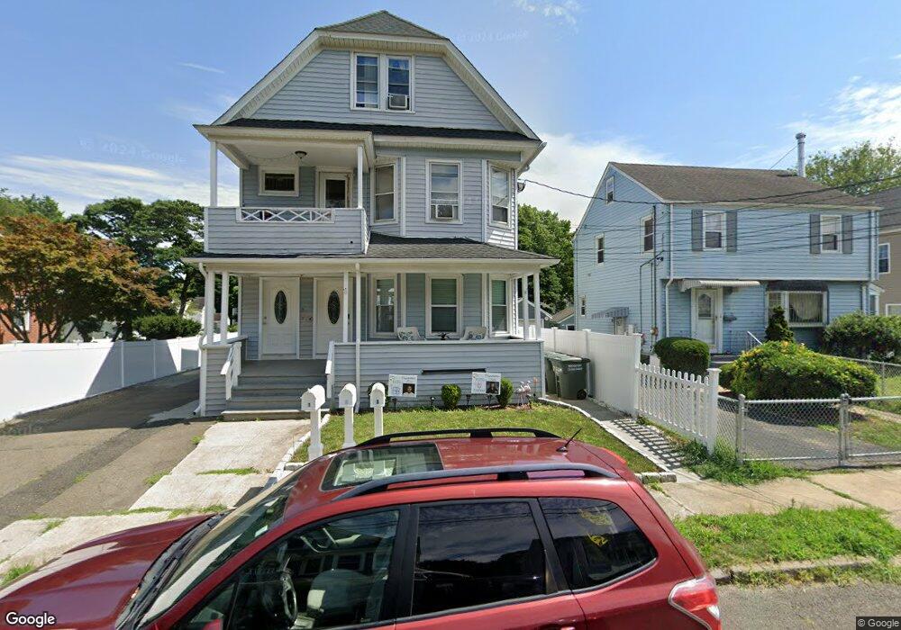 105 Charron St unit 2, Bridgeport, CT 06606 - photo 1