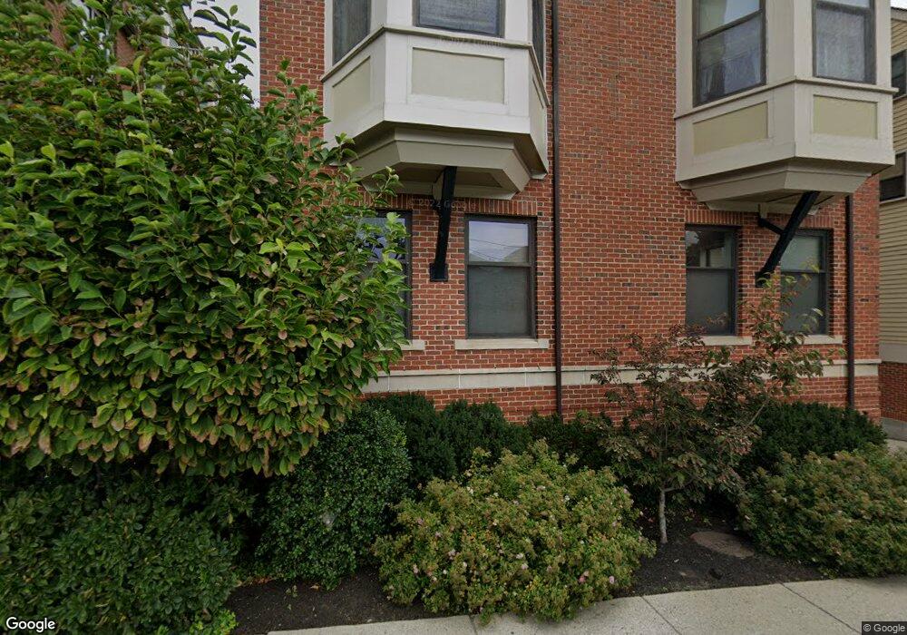 76 Kent St unit B3, Brookline, MA 02445 - photo 1