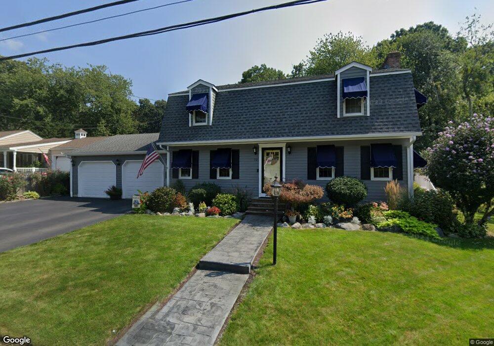 73 Beverly Rd, Riverside, RI 02915 - photo 1