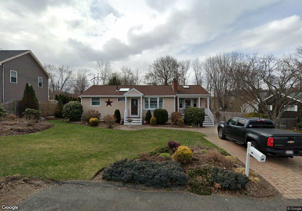 18 Marlboro Rd, Woburn, MA 01801 - photo 1