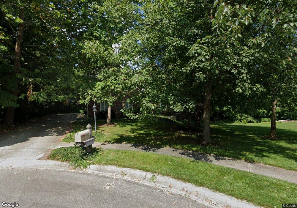 9858 Oakcrest Ct, Fishers, IN 46037 - photo 1