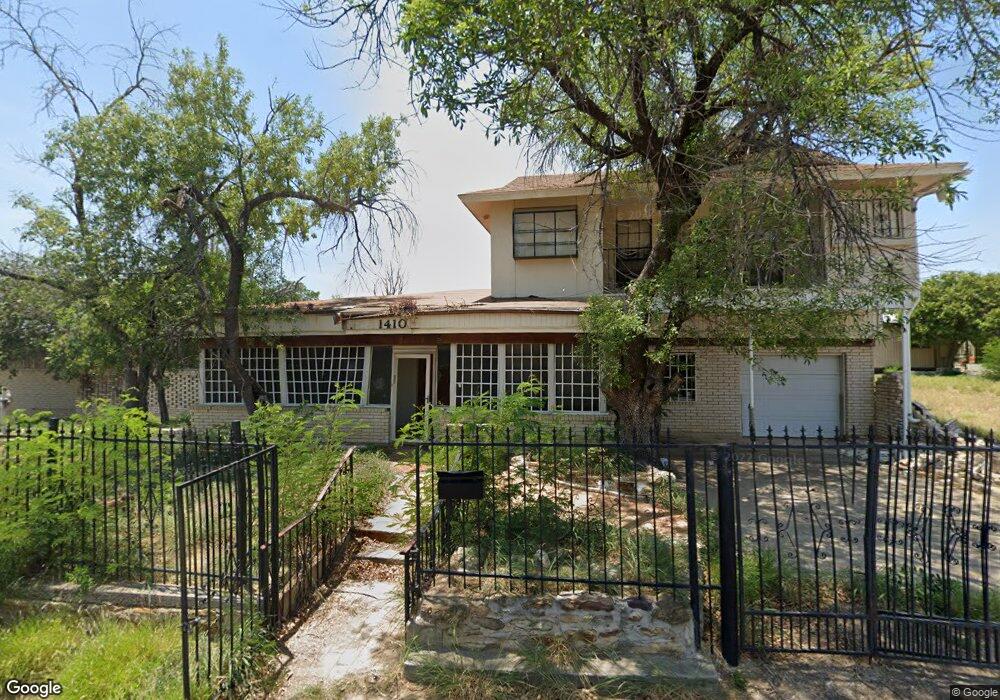 1410 Tilden Ave, Laredo, TX 78040 - photo 1