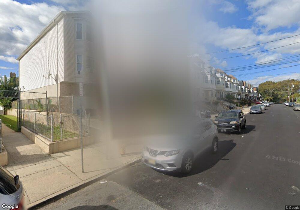 242 Ridge St, Newark, NJ 07104 - photo 1