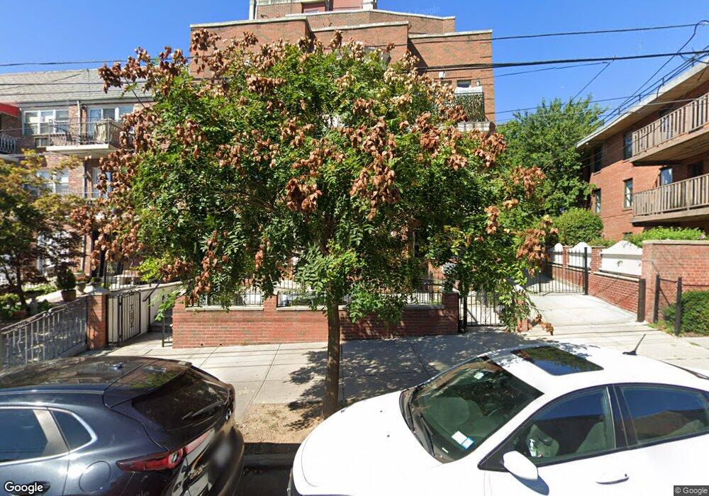 46-16 Newtown Rd unit Building, Astoria, NY 11103 - photo 1