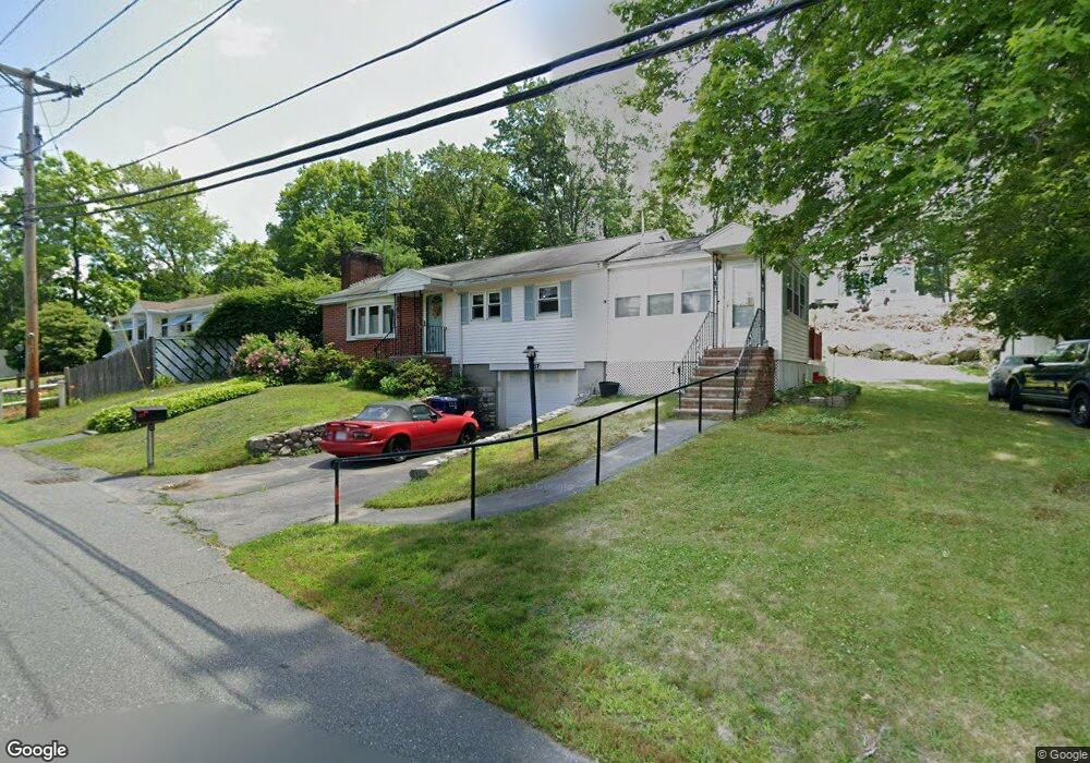 357 Methuen St, Dracut, MA 01826 - photo 1