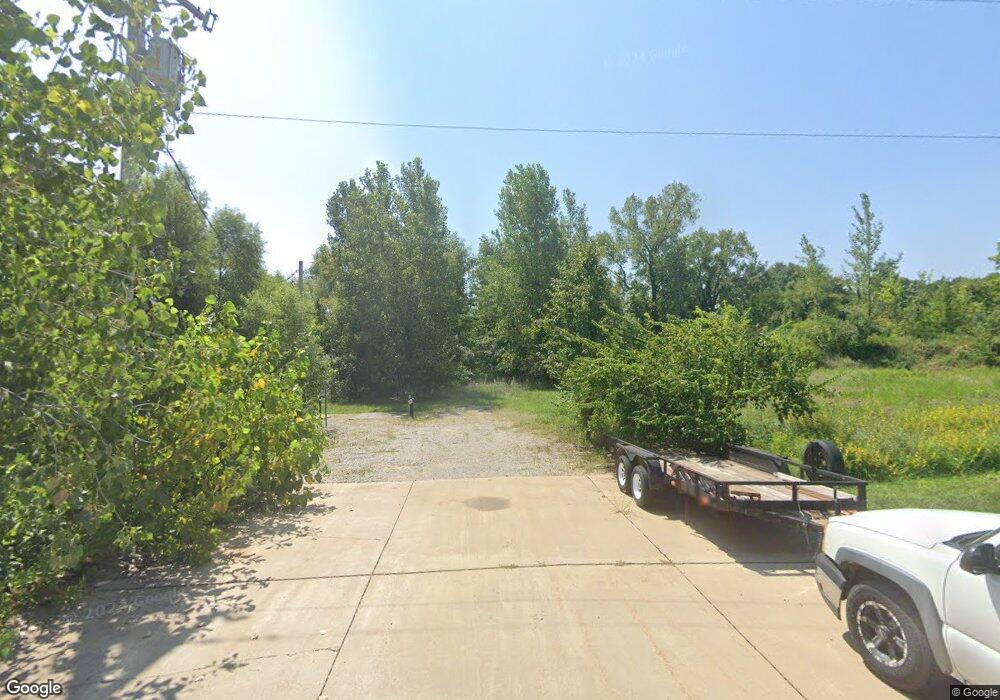 1121 Pisa Dr, Caseyville, IL 62232 - photo 1