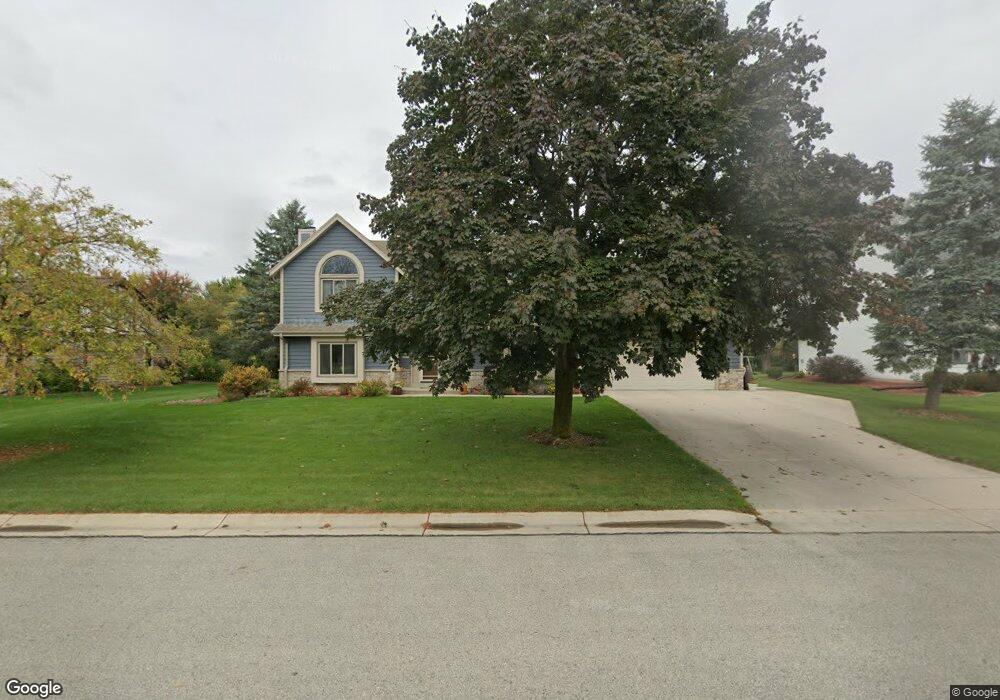 N106W16272 Fieldstone Pass, Germantown, WI 53022 - photo 1