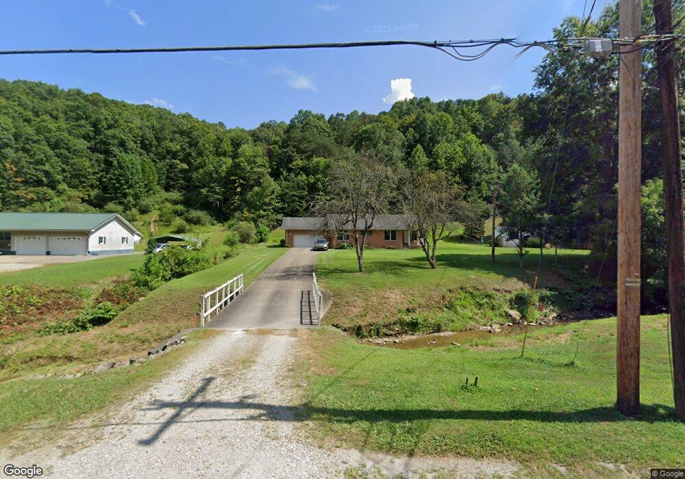 2473 Childress Rd, Alum Creek, WV 25003 - photo 1