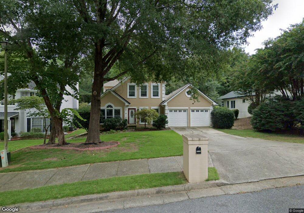 10700 Pinewalk Forest Cir, Alpharetta, GA 30022 - photo 1