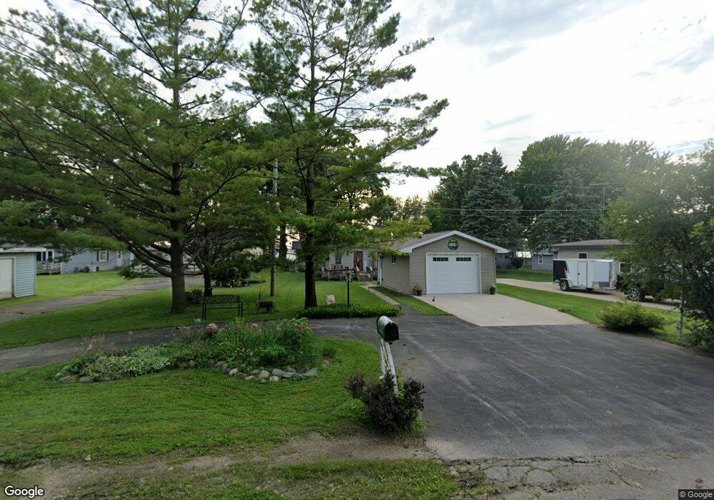 3079 Bellaire Ln, Oshkosh, WI 54904 - photo 1