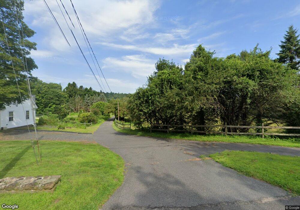 22 Woodbury Place, Woodbury, CT 06798 - photo 1