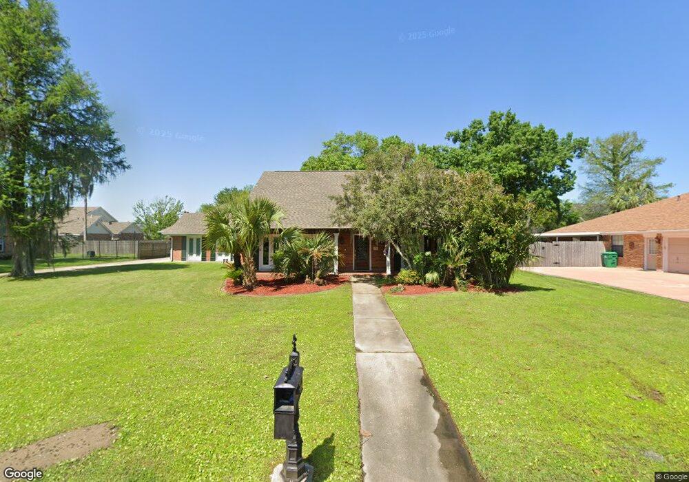 33 E Woodlawn Dr, Destrehan, LA 70047 - photo 1