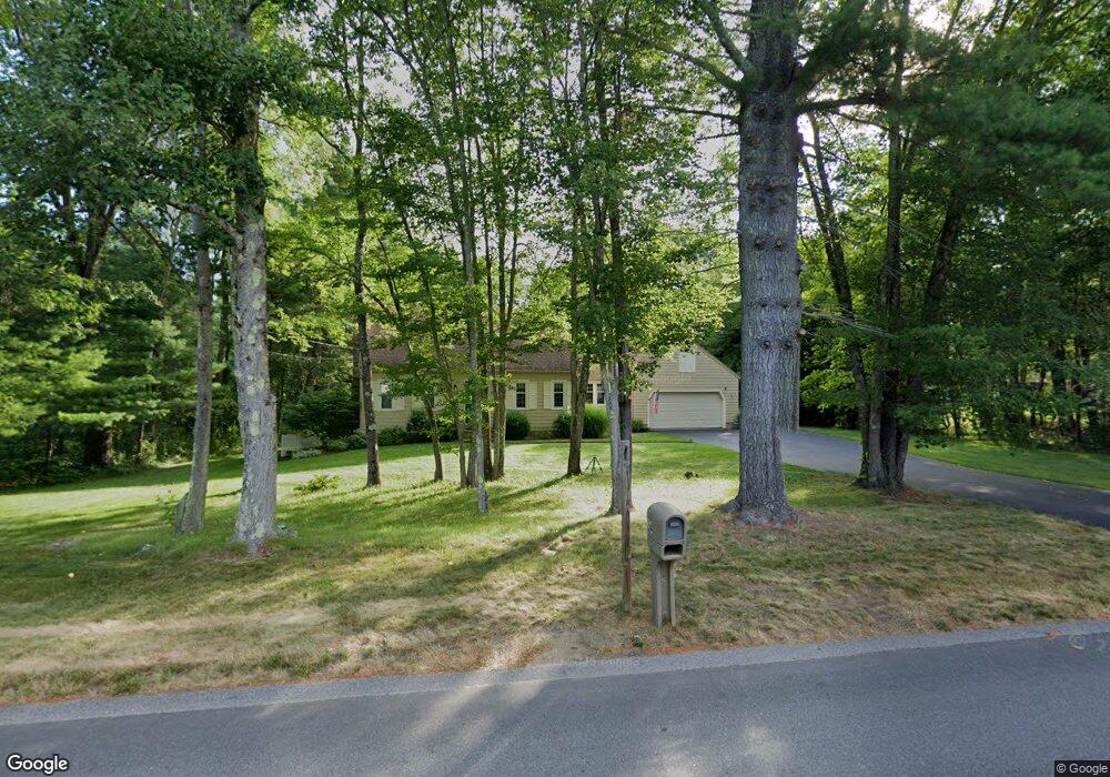 35 Woodward Rd, MerriMacK, NH 03054 - photo 1
