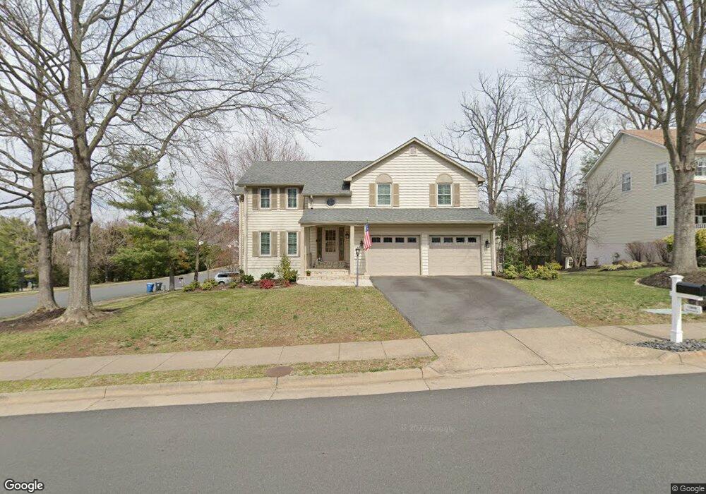 13808 Stonefield Dr, Clifton, VA 20124 - photo 1