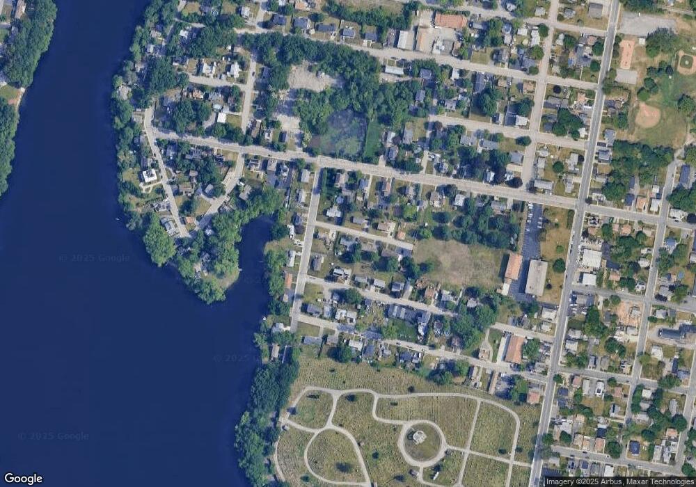 3 Maple Dr, Blackstone, MA 01504 - photo 1