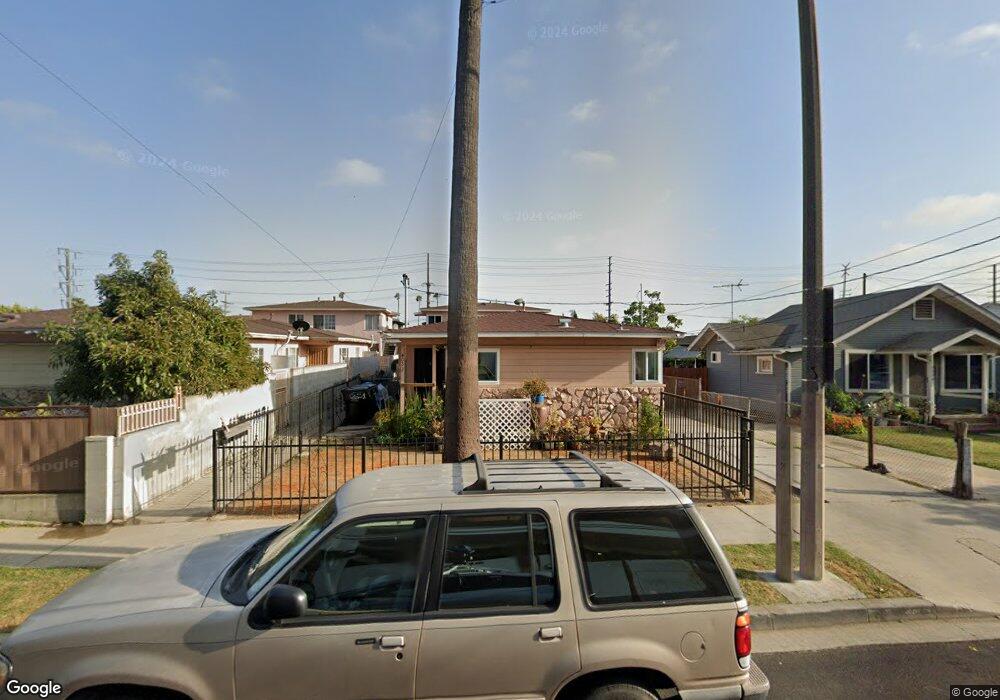 4032 W 102nd St, Inglewood, CA 90304 - photo 1