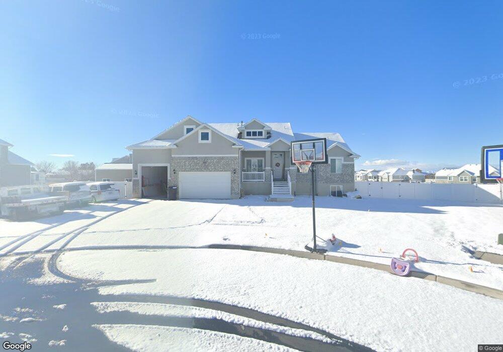 2027 N 3460 W, Clearfield, UT 84015 - photo 1