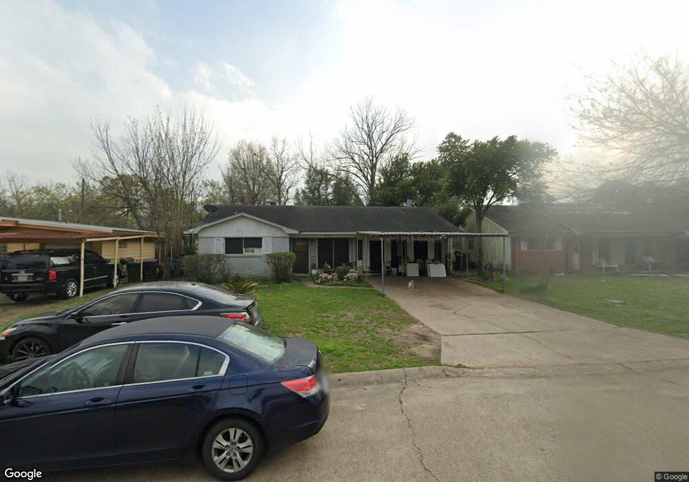331 Red Ripple Rd, Houston, TX 77091 - photo 1