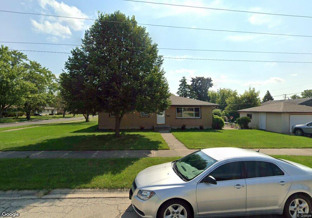 1315 N Frolic Ave, Waukegan, IL 60085 - photo 1