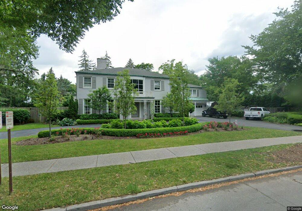 27 Edgemere Rd, Grosse Pointe Farms, MI 48236 - photo 1