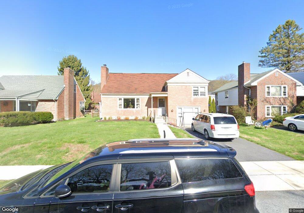 818 Byram St, Reading, PA 19606 - photo 1