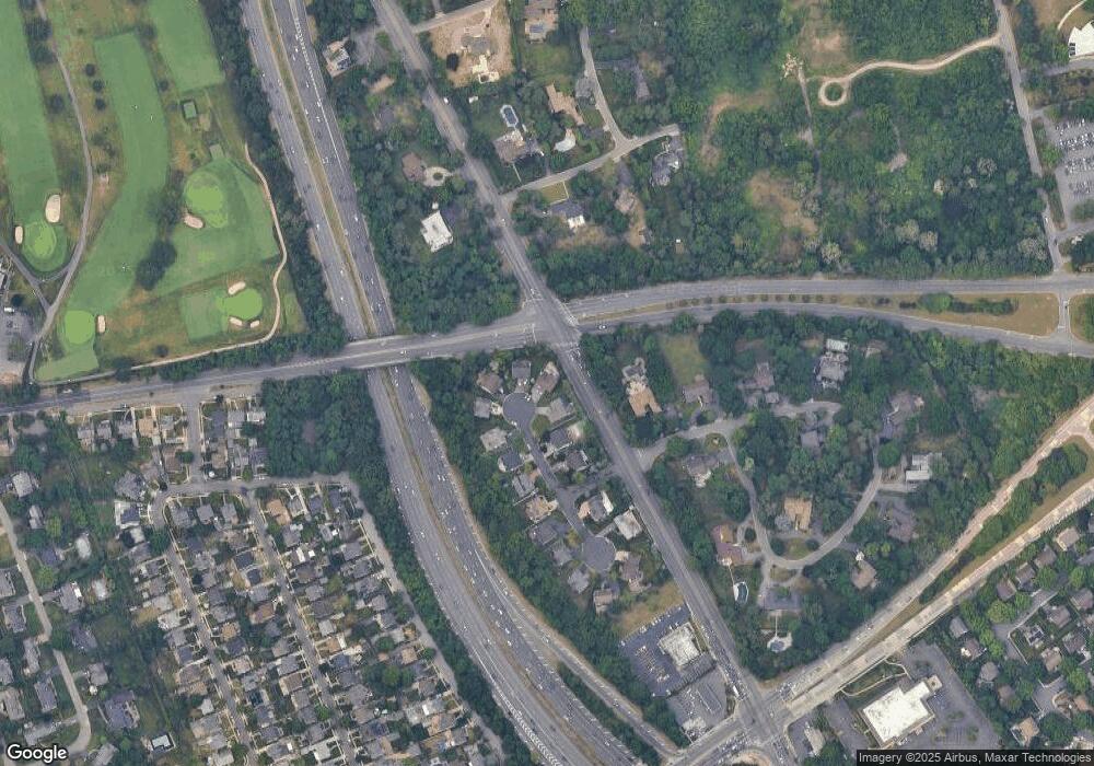 3 Laurel Ln, Old Westbury, NY 11568 - photo 1