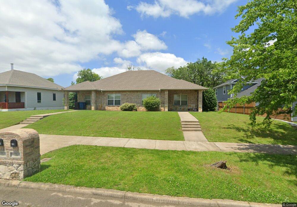 721 W Woodard St, Denison, TX 75020 - photo 1