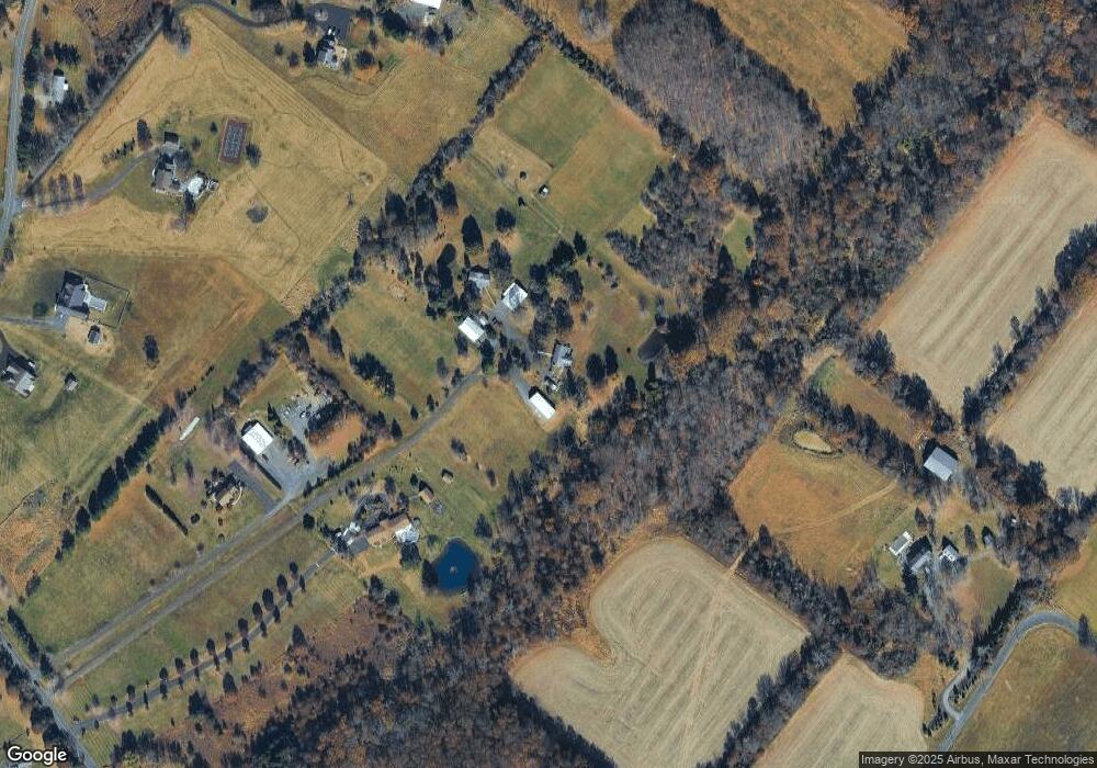 5685 Old Durham Rd, Pipersville, PA 18947 - photo 1