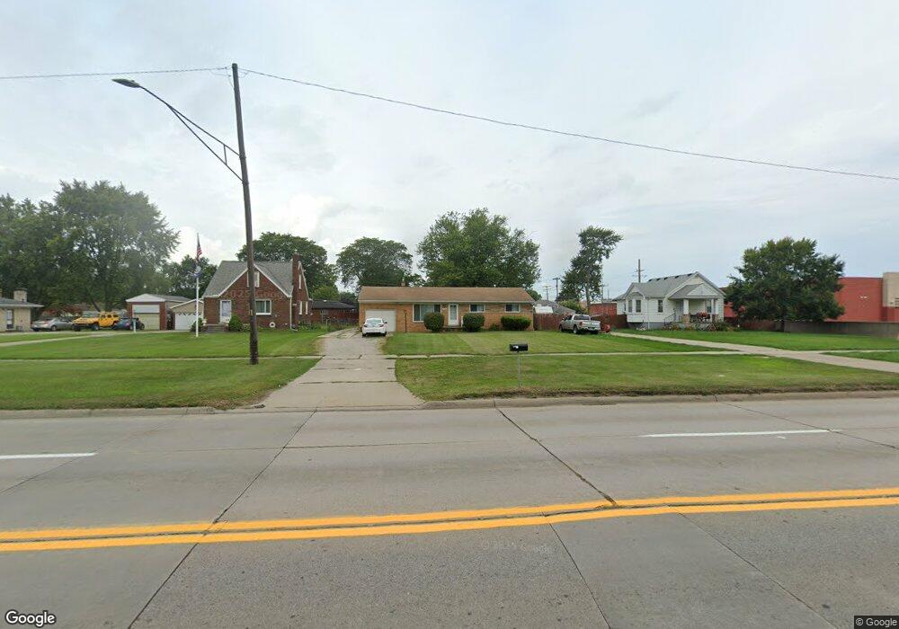 26631 Schoenherr Rd, Warren, MI 48089 - photo 1