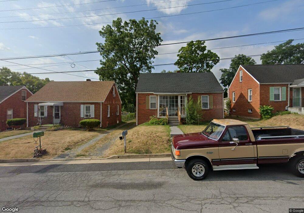 130 W 12th St, Front Royal, VA 22630 - photo 1