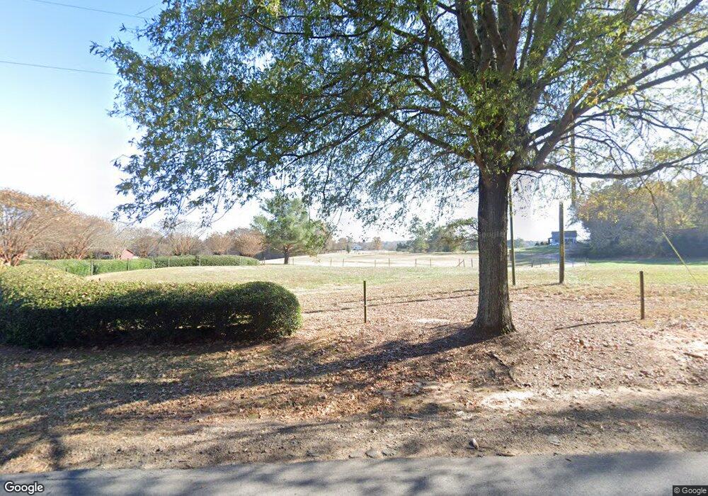 690 Covered Bridge Rd, Hoschton, GA 30548 - photo 1